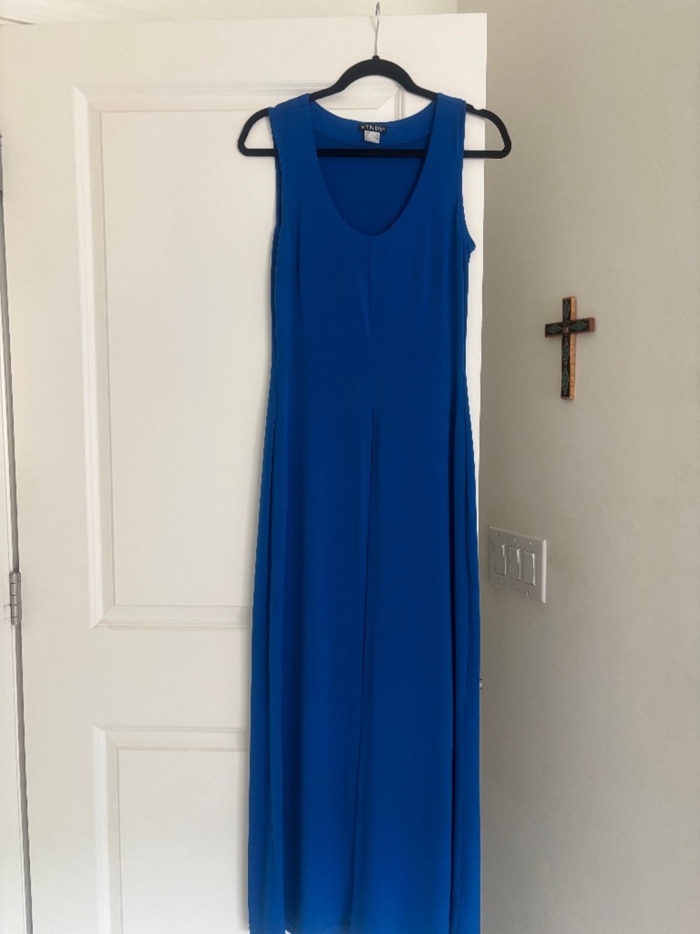 ROYAL BLUE VENUS MAXIE TOP WITH MIDDLE SLIT